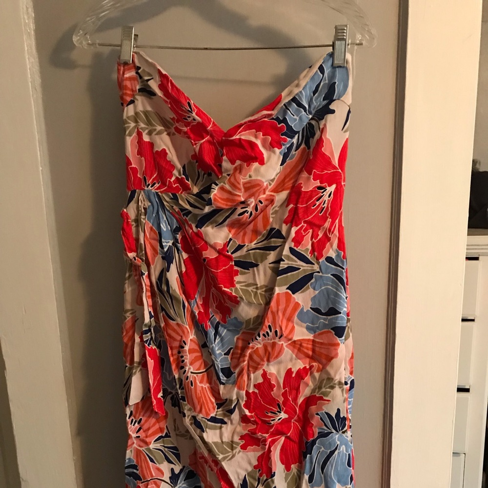Sweetheart neck, asymmetrical bottom dress